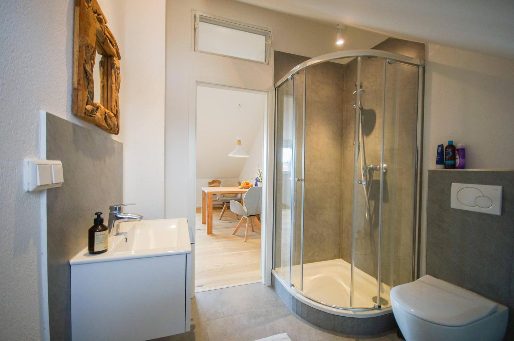 Modernes Und Helles Apartment Im Loft Stil ไฮเดลเบิร์ก ภายนอก รูปภาพ