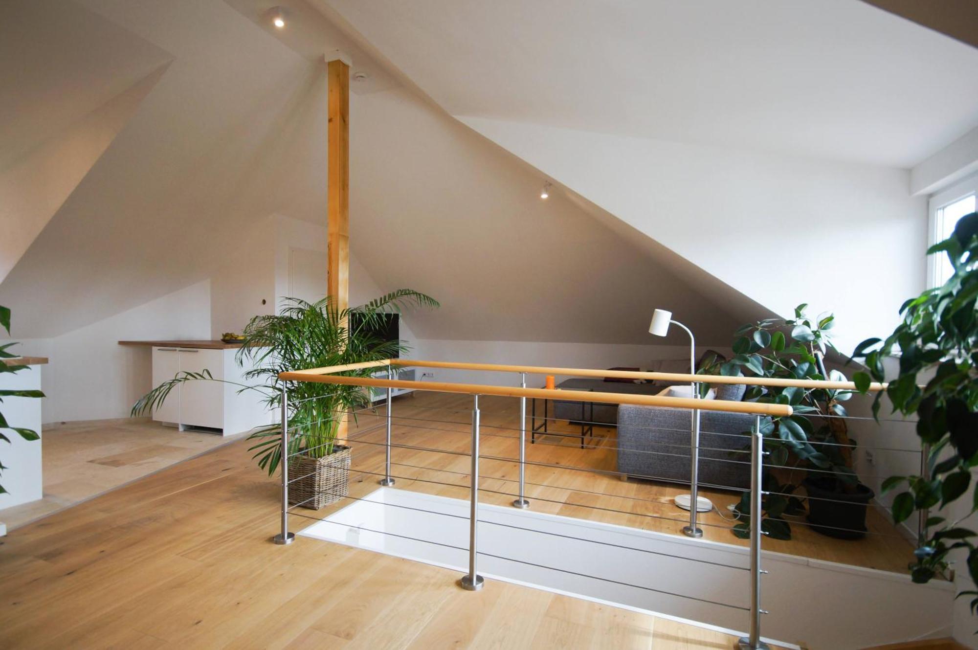 Modernes Und Helles Apartment Im Loft Stil ไฮเดลเบิร์ก ภายนอก รูปภาพ