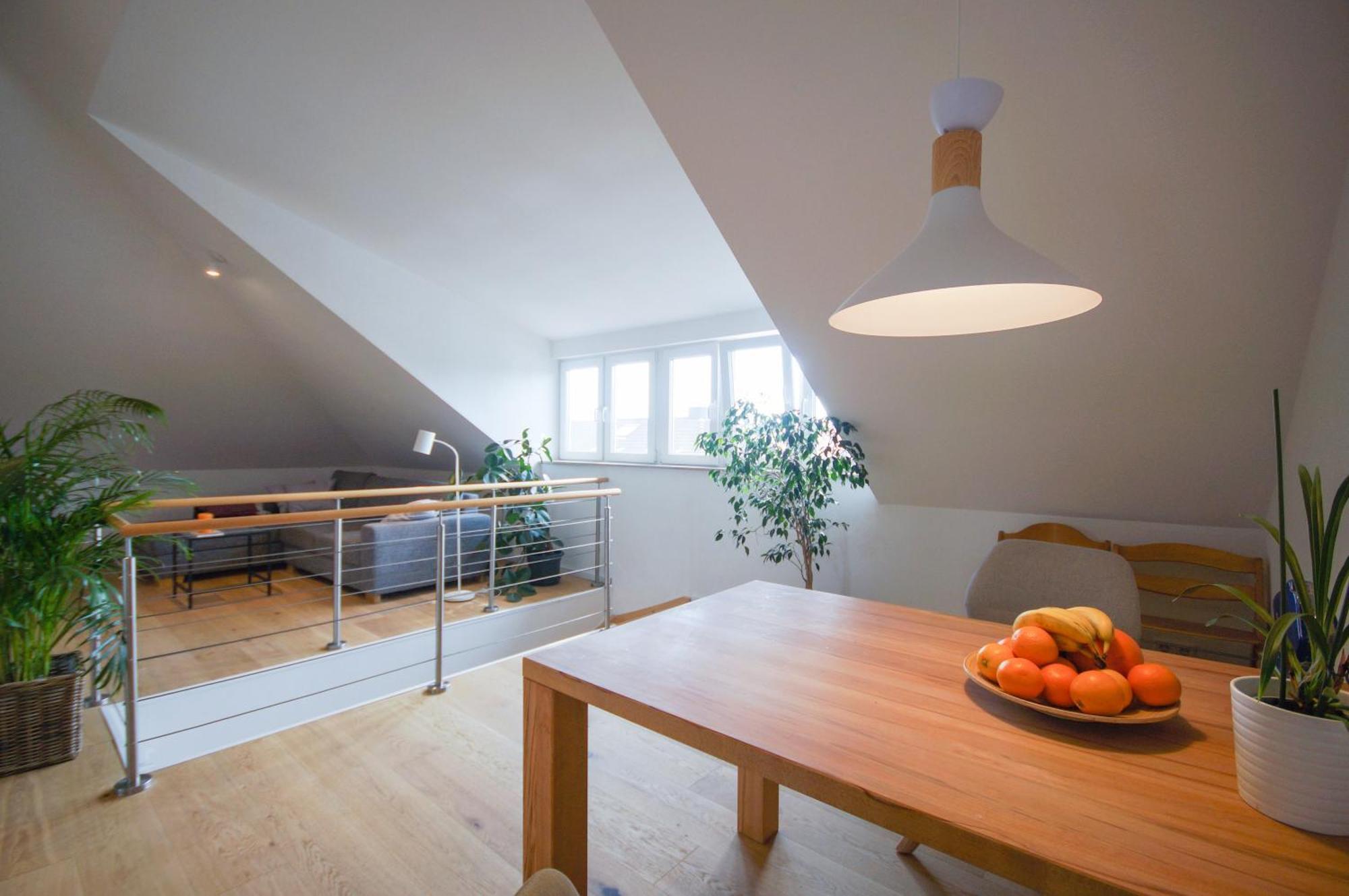 Modernes Und Helles Apartment Im Loft Stil ไฮเดลเบิร์ก ภายนอก รูปภาพ